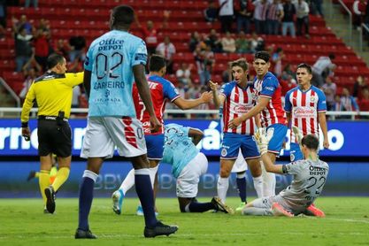 Brizuela confía en que Chivas tendrá su campeonato 13 y superará al América Brizuela confía en que Chivas tendrá su campeonato 13 y superará al América