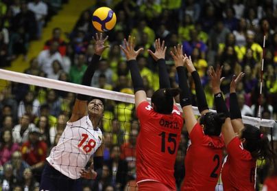 Colombia sorprende a Perú y definirá cupo a Tokio con Argentina Colombia sorprende a Perú y definirá cupo a Tokio con Argentina