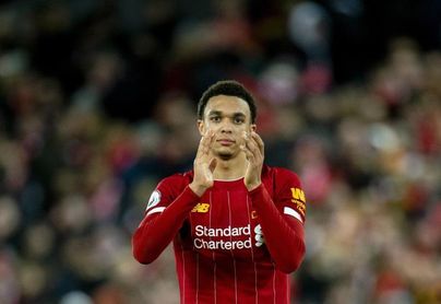 Alexander-Arnold se impone a Adama Traoré como mejor jugador en diciembre Alexander-Arnold se impone a Adama Traoré como mejor jugador en diciembre