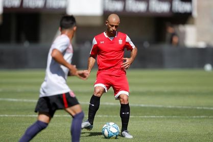 Mascherano disputó sus primeros minutos con Estudiantes en un amistoso Mascherano disputó sus primeros minutos con Estudiantes en un amistoso