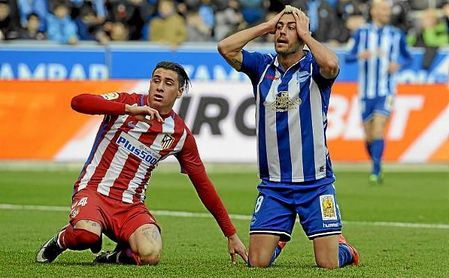 Betis y Alavés negocian las cesiones de Camarasa e Ismael Betis y Alavés negocian las cesiones de Camarasa e Ismael