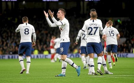 Lo Celso celebra su gol frente al Middlesbrogh. Lo Celso celebra su gol frente al Middlesbrogh.