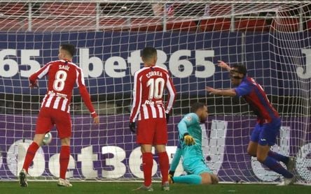2-0. El Atlético naufraga en Eibar 2-0. El Atlético naufraga en Eibar