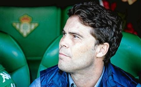 Rubi, técnico del Real Betis, en el partido ante la Real Sociedad. Rubi, técnico del Real Betis, en el partido ante la Real Sociedad.