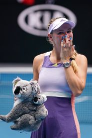 Osaka, Serena y Wozniacki se despiden del Abierto de Australia Osaka, Serena y Wozniacki se despiden del Abierto de Australia