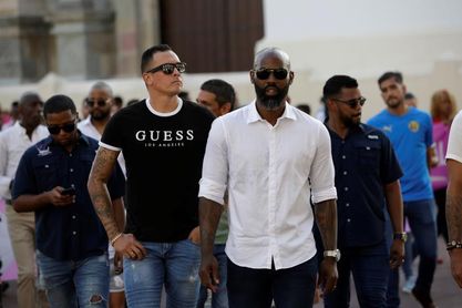Futbolistas marchan en Panamá en pro de una ley que proteja al deportista Futbolistas marchan en Panamá en pro de una ley que proteja al deportista