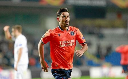 Can Kahveic lidera al segundo de la liga turca, el Basaksehir. 