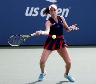 Johanna Konta elimina a su compatriota Watson y se cita con Sorana Cirstea Johanna Konta elimina a su compatriota Watson y se cita con Sorana Cirstea
