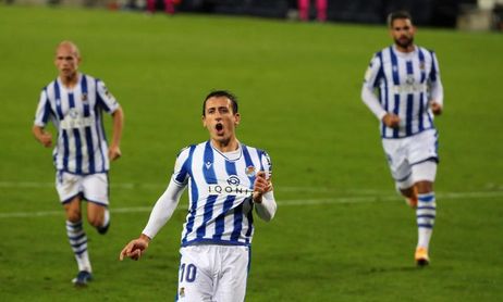 4-1. La Real se mantiene líder con una goleada 4-1. La Real se mantiene líder con una goleada