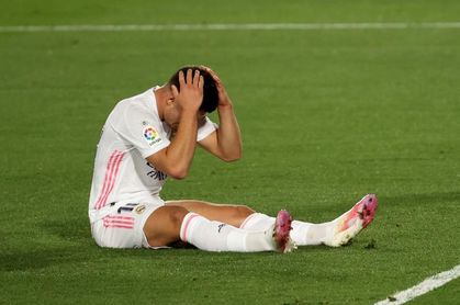 Jovic pagará 29.760 euros por no haber cumplido la cuarentena en marzo Jovic pagará 29.760 euros por no haber cumplido la cuarentena en marzo