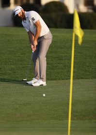 Dustin Johnson marca distancia y Ancer segundo en el Masters Dustin Johnson marca distancia y Ancer segundo en el Masters