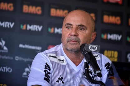 Sampaoli y otros ocho miembros del Atlético Mineiro contraen la covid-19 Sampaoli y otros ocho miembros del Atlético Mineiro contraen la covid-19