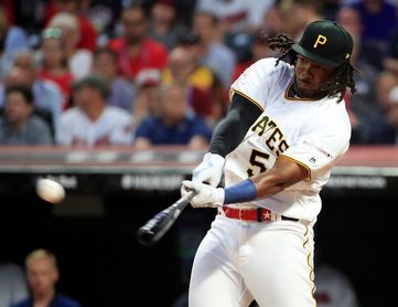 Los Piratas traspasan a Josh Bell a los Nacionales por Wil Crowe y Eddy Yean Los Piratas traspasan a Josh Bell a los Nacionales por Wil Crowe y Eddy Yean