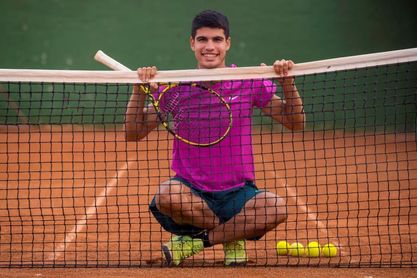 Alcaraz supera la primera ronda y se enfrentará a Goffin Alcaraz supera la primera ronda y se enfrentará a Goffin