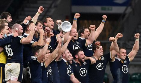 Escocia asalta Twickenham por primera vez desde 1983 Escocia asalta Twickenham por primera vez desde 1983