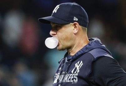 Aaron Boone, piloto de los Yanquis, supera con éxito la colocación de un marcapasos Aaron Boone, piloto de los Yanquis, supera con éxito la colocación de un marcapasos