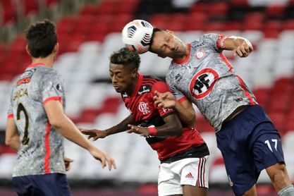 4-1. De Arrascaeta y 'Gabigol' mantienen al Flamengo líder del grupo G 4-1. De Arrascaeta y 'Gabigol' mantienen al Flamengo líder del grupo G