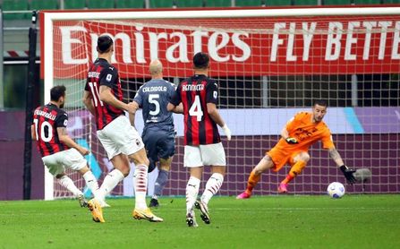Calhanoglu y Theo dan tres puntos de oro al Milan Calhanoglu y Theo dan tres puntos de oro al Milan