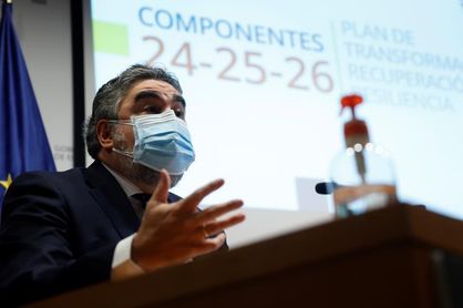 Rodríguez Uribes: "Mantuvimos LaLiga, aún sin público, y fue positivo" Rodríguez Uribes: "Mantuvimos LaLiga, aún sin público, y fue positivo"