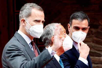 Felipe VI, Sánchez y Rebelo de Sousa con la candidatura España-Portugal 2030 Felipe VI, Sánchez y Rebelo de Sousa con la candidatura España-Portugal 2030