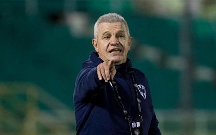 Los Rayados ponen su objetivo en futbolistas de Betis y Sevilla Los Rayados ponen su objetivo en futbolistas de Betis y Sevilla