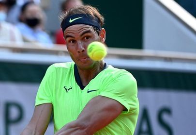 Nadal, sólido a cuartos y le espera Schwartzman Nadal, sólido a cuartos y le espera Schwartzman