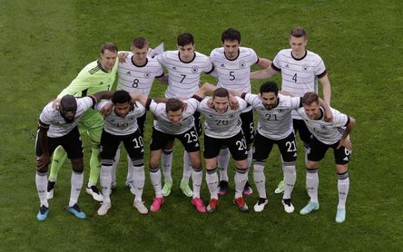 Alemania arranca la preparación en su cuartel general con todos sus efectivos Alemania arranca la preparación en su cuartel general con todos sus efectivos