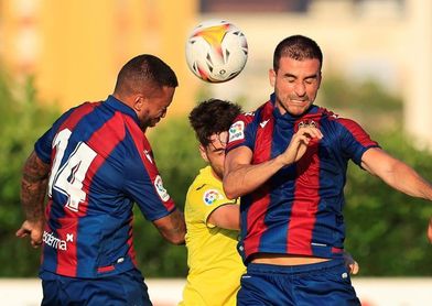 0-0. Villarreal y Levante firman un descafeinado empate con susto de Parejo 0-0. Villarreal y Levante firman un descafeinado empate con susto de Parejo