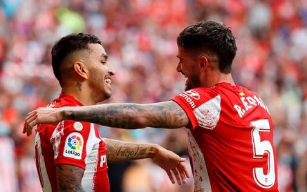 Atlético 1-0 Elche: Casilla falla, Correa gana Atlético 1-0 Elche: Casilla falla, Correa gana
