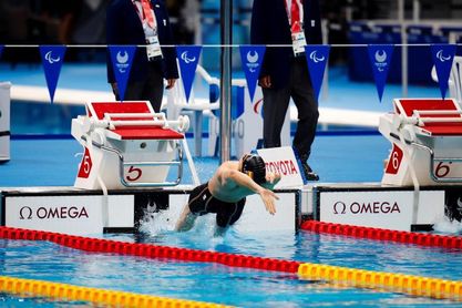 Iñigo Llopis, plata en los 100 metros espalda Iñigo Llopis, plata en los 100 metros espalda