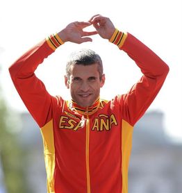 Alberto Suárez concluye quinto el maratón y se lleva un diploma de Tokio Alberto Suárez concluye quinto el maratón y se lleva un diploma de Tokio