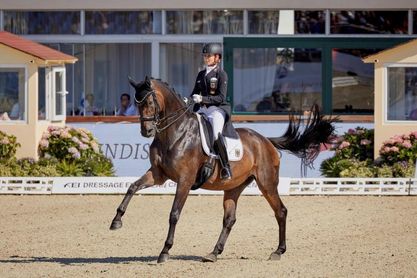 Von Bredow-Werndl da a Alemania su 25 campeonato europeo de doma clásica Von Bredow-Werndl da a Alemania su 25 campeonato europeo de doma clásica