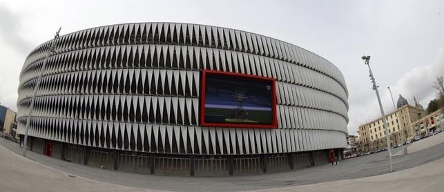 El TSJPV desoye a Laliga y mantiene el aforo del fútbol en Euskadi al 60 % El TSJPV desoye a Laliga y mantiene el aforo del fútbol en Euskadi al 60 %