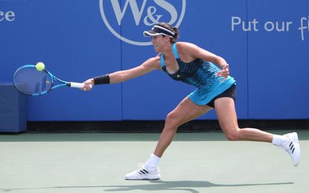 Muguruza alcanza la final tras la baja de Vondrousova por lesión Muguruza alcanza la final tras la baja de Vondrousova por lesión