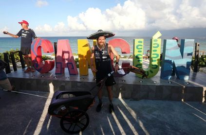 Deichmann, el "Forrest Gump alemán" completa su recorrido en México Deichmann, el "Forrest Gump alemán" completa su recorrido en México