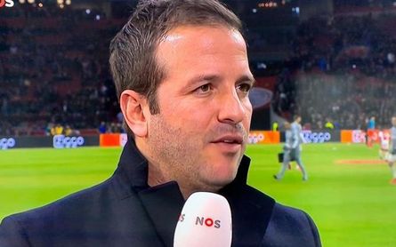 Van der Vaart llama "llorón" a Courtois y recuerda sus esfuerzos Van der Vaart llama "llorón" a Courtois y recuerda sus esfuerzos