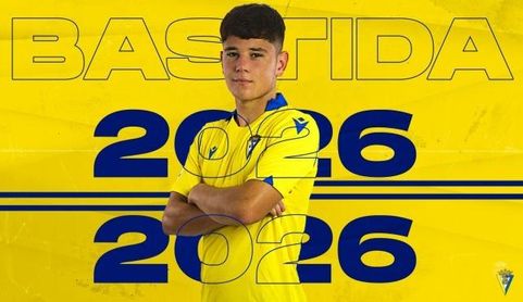 El Cádiz renueva a la joven promesa que intentó arrebatarle el Sevilla. El Cádiz renueva a la joven promesa que intentó arrebatarle el Sevilla.