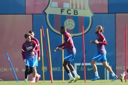 Ansu Fati se cae de la lista para Vallecas por una molestias en la rodilla Ansu Fati se cae de la lista para Vallecas por una molestias en la rodilla