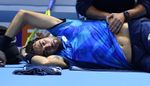 Berrettini se retira entre lágrimas contra Zverev por dolor en la espalda