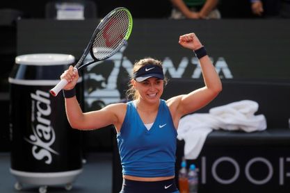 Paula Badosa vence a Sakkari y se clasifica a la semifinal de la WTA Finals Paula Badosa vence a Sakkari y se clasifica a la semifinal de la WTA Finals