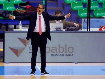 Luis Casimiro, nuevo entrenador del Coosur Betis hasta 2023 Luis Casimiro, nuevo entrenador del Coosur Betis hasta 2023