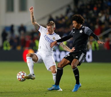 0-3. Un Real Madrid imperial sella los octavos 0-3. Un Real Madrid imperial sella los octavos