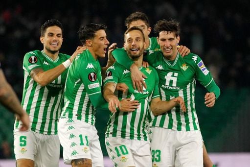 Real Betis clasifica a 16avos de final de la Europa League tras vencer a Ferencváros