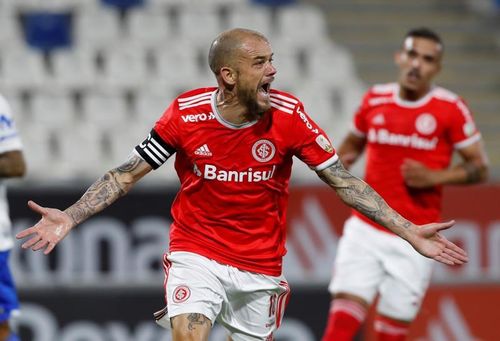 El Inter de Porto Alegre le abre las puertas al argentino Andrés D'Alessandro El Inter de Porto Alegre le abre las puertas al argentino Andrés D'Alessandro