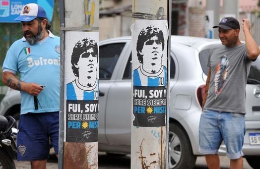 El mito Maradona invade las redes y el mundo del fútbol a un año de su muerte El mito Maradona invade las redes y el mundo del fútbol a un año de su muerte