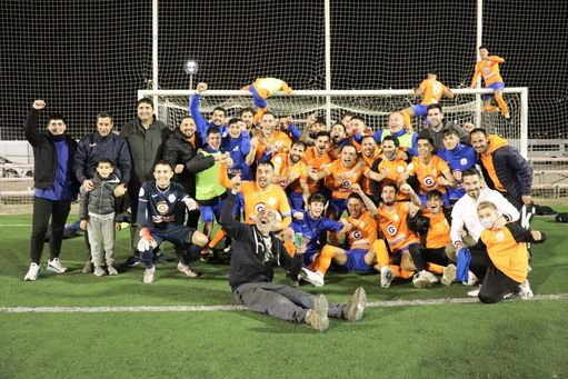 El presidente del Villa de Fortuna: "Ganar al Cádiz? El fútbol es once contra once" El presidente del Villa de Fortuna: "Ganar al Cádiz? El fútbol es once contra once"