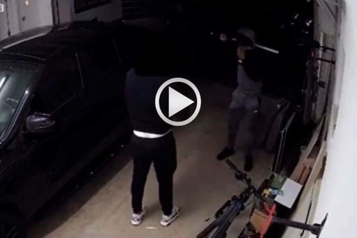 Gabriel (Arsenal) evita el robo de su coche y acaban golpeándole con un bate (video)