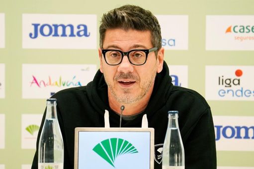 Katsikaris: "Vamos a enfrentarnos a un equipo diferente al de hasta ahora" Katsikaris: "Vamos a enfrentarnos a un equipo diferente al de hasta ahora"