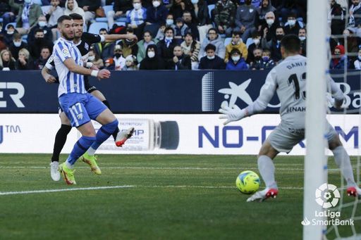 Málaga CF 1-2 Amorebieta: Guruzeta profana La Rosaleda