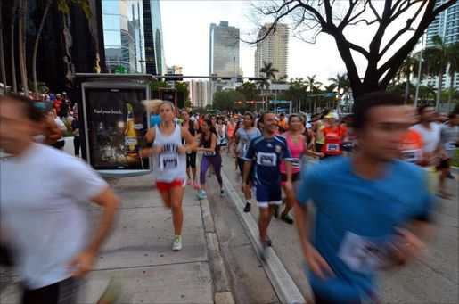 El maratón de Miami 2022 celebra 20 años con récord de corredores inscritos El maratón de Miami 2022 celebra 20 años con récord de corredores inscritos